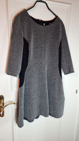 Oasis Winterkleid Größe 40/42👑