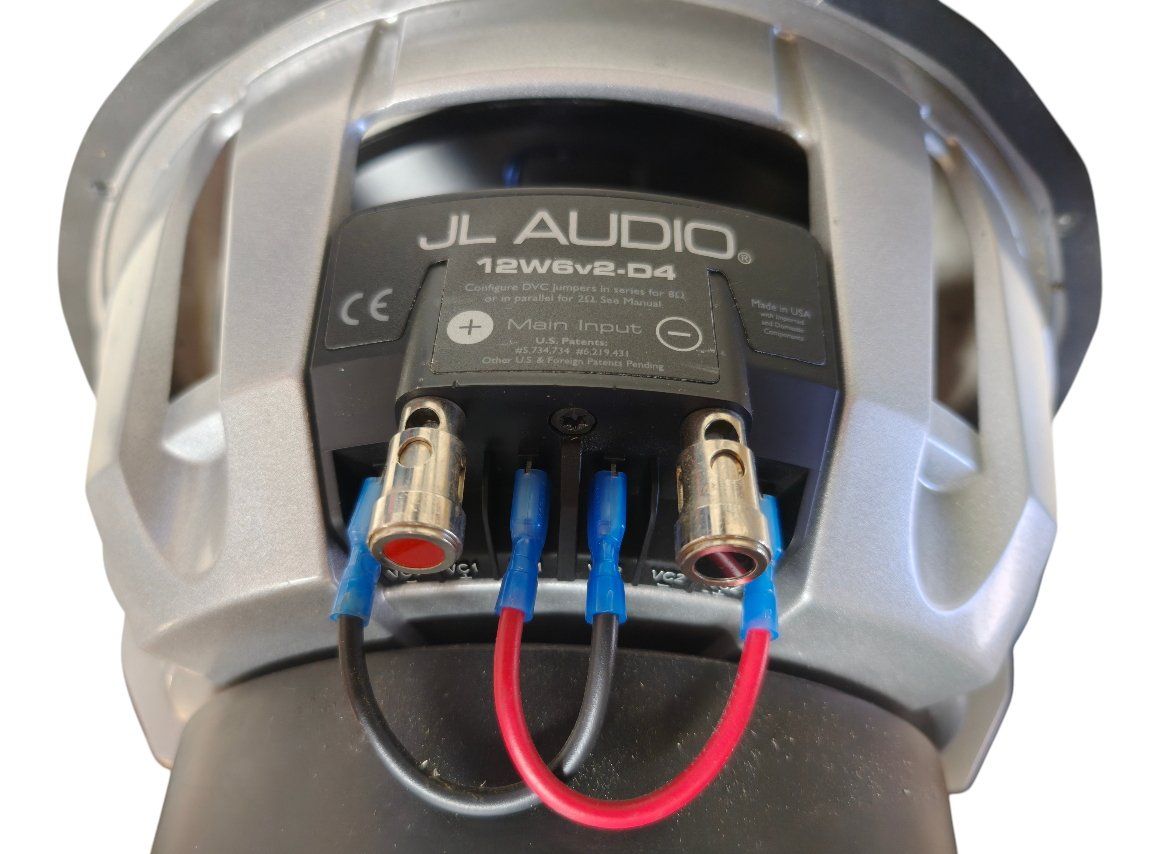 Haut-parleurs: Subwoofer JL-AUDIO 12W6v2-D4 – Défectueux à Corcelles-près-Payerne par FactoryofSound 3