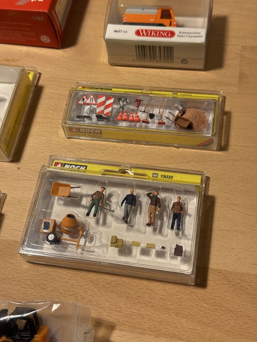 Modellini d'auto: Sammlung Baustellen / Baumaschinen-Modellen, H0 – Nuovo (secondo la descrizione) da Stüsslingen venduto da leo_nzh6 3