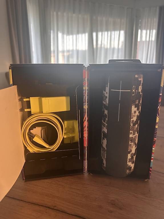Ultimate Ears Casse acustiche: Ultimate Ears BOOM 2 Limited Edition mit OVP – Usato da Dottikon venduto da michelle.s_ 2