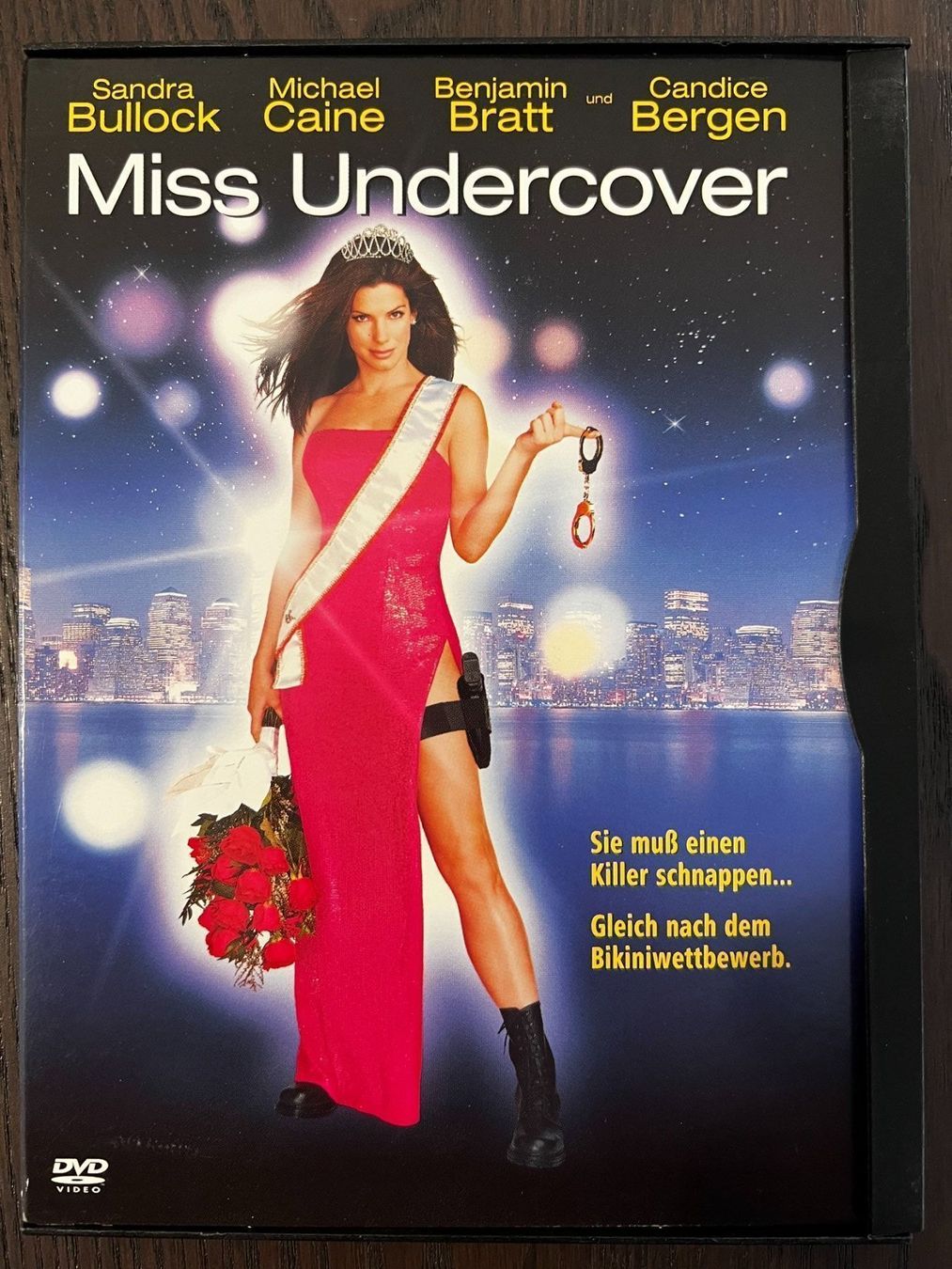 Tutti i DVDs: Miss Undercover – Usato da Zürich venduto da FilmFreunde