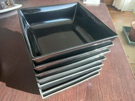 14 Schwarze Teller und 7 Schalen Set - Elegantes Geschirr!