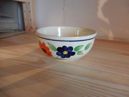 Schale mit Blumenmuster handgemalt guter Zustand