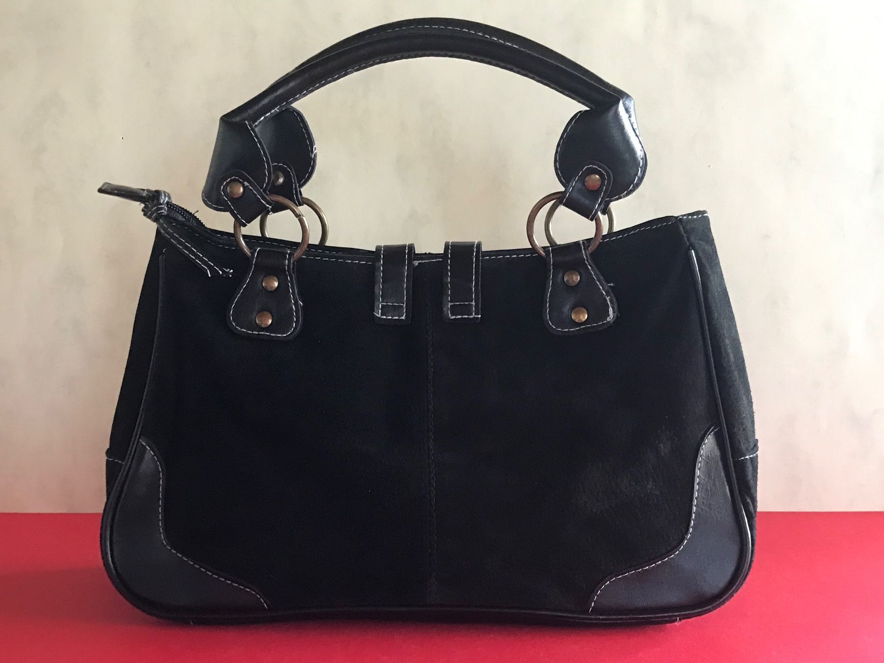 Sacs femmes: Tasche Handtasche Damentasche_3 – D'occasion à Däniken SO par allerlei54 4