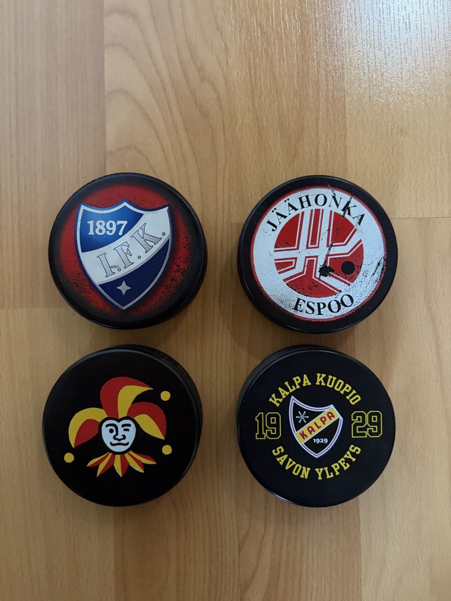 Autografi: Pucks hockey Finlande – Usato da Bulle venduto da TheBigL