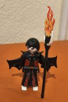 Playmobil Figur Vampir mit Fackel gebraucht guter Zustand