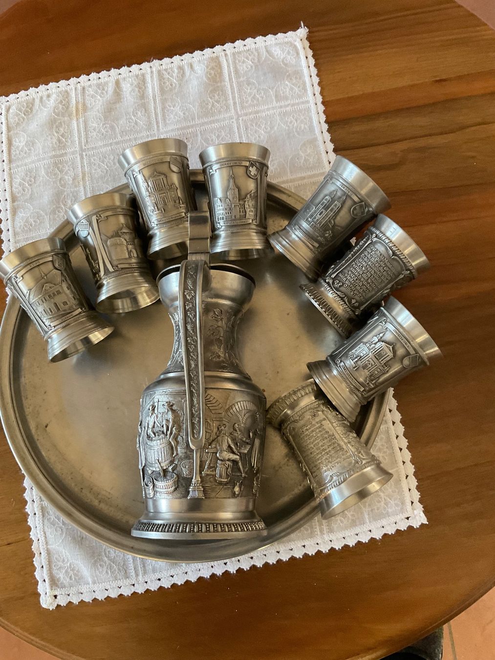 Caraffe: Set da vino in peltro vintage – Usato da Allschwil venduto da pcar25 4