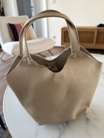 Zara Mini Tote Bag in Beige – Der perfekte Sommerbegleiter!