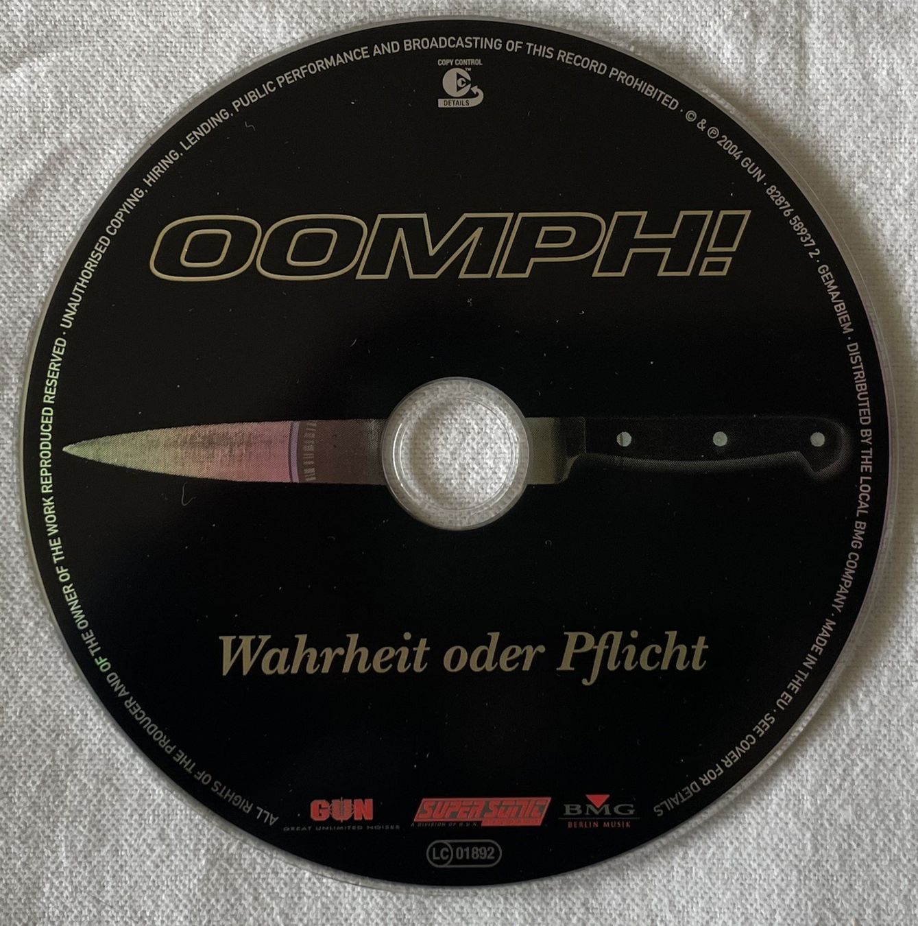 CD: OOMPH! – Wahrheit Oder Pflicht - CD - 2004 - First Press – Usato da Uster venduto da Zardodel 1