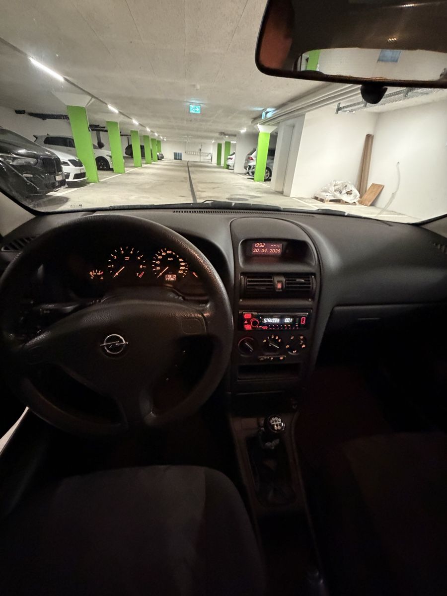 Opel Automobili: Opel Astra 1.8 Ab 1Franken – Usato da Menziken venduto da Petrit.b 6