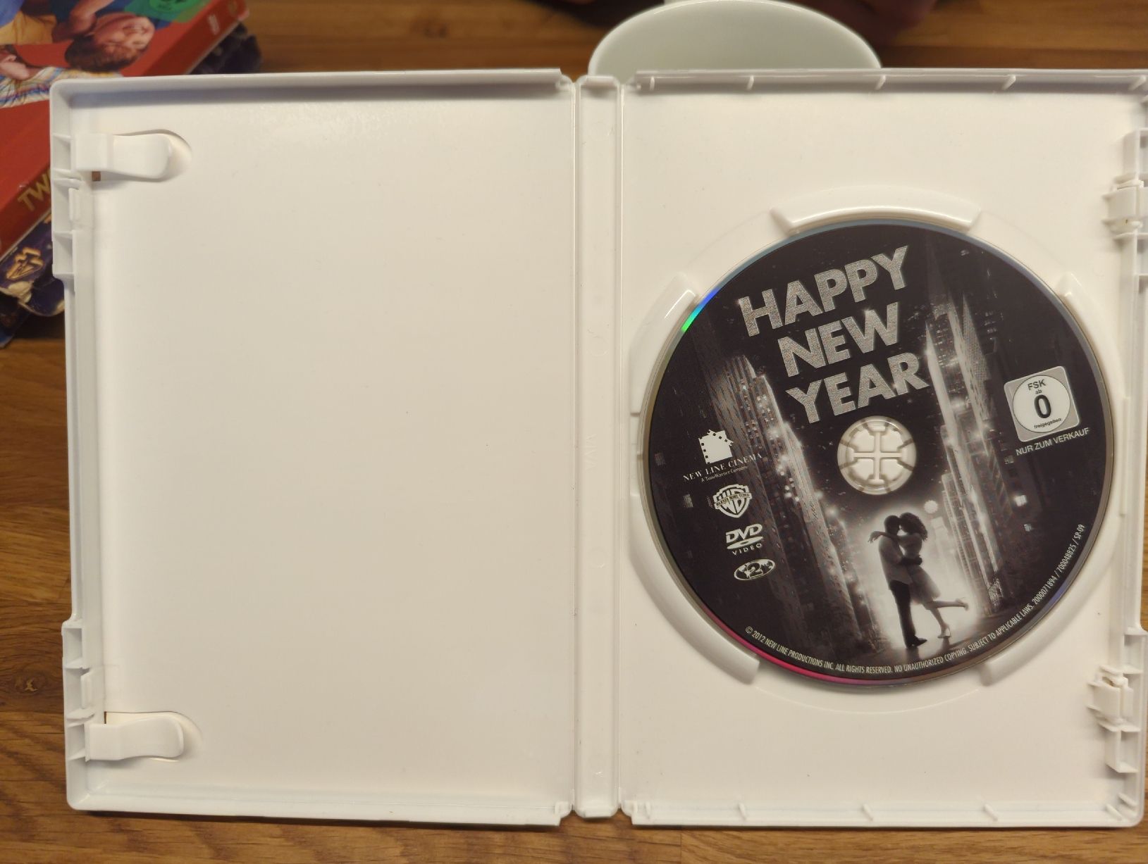 Tutti i DVDs: DVD - Happy New Year - Winter-Klassiker! – Usato da Wünnewil venduto da Susuki125gt 2
