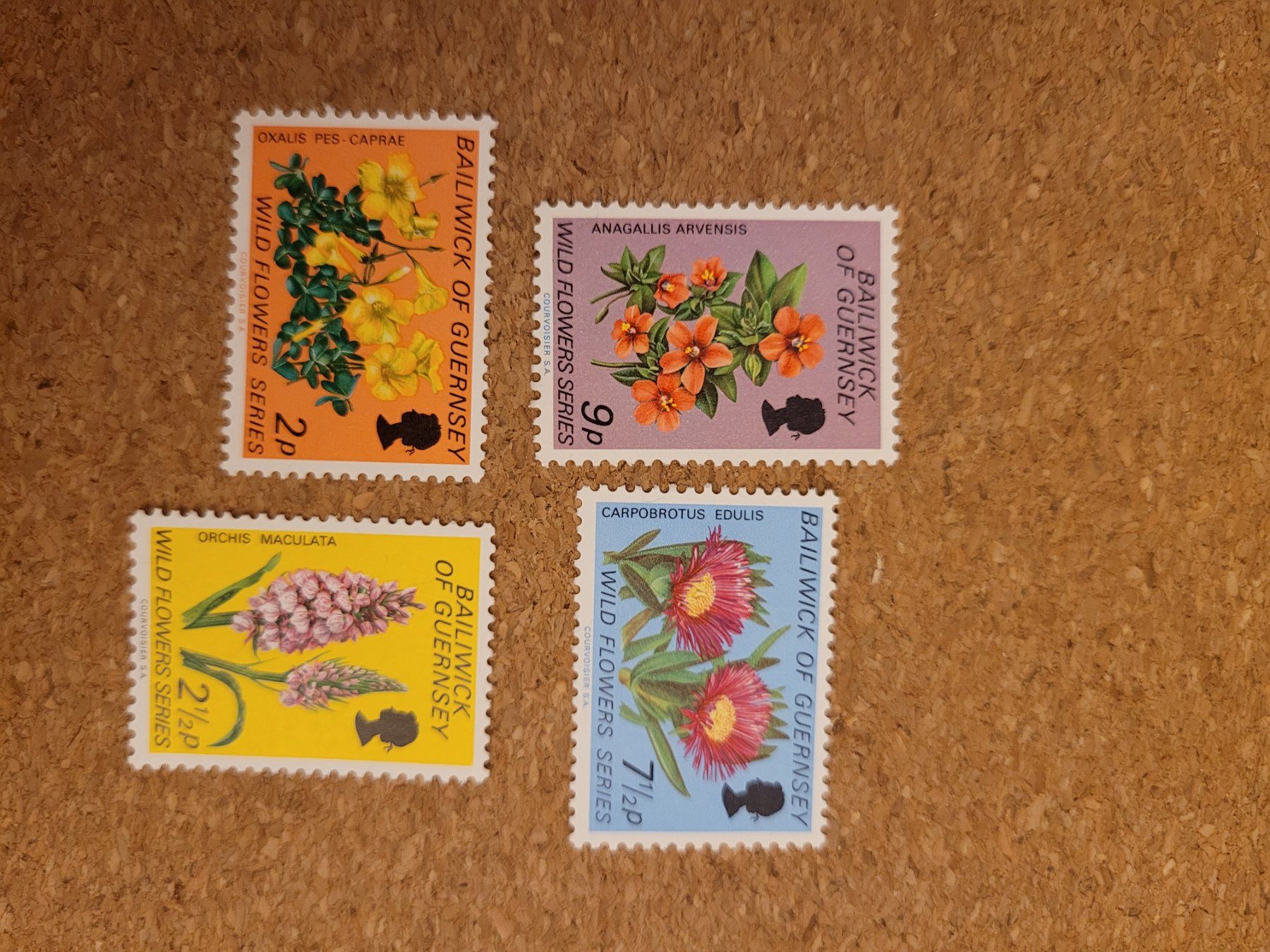 Tutti i francobolli: Marken Guernsey Blumen – Usato da Inwil venduto da Flower2325