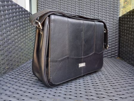 Neue Vintage Leder Handtasche von Quenchy London