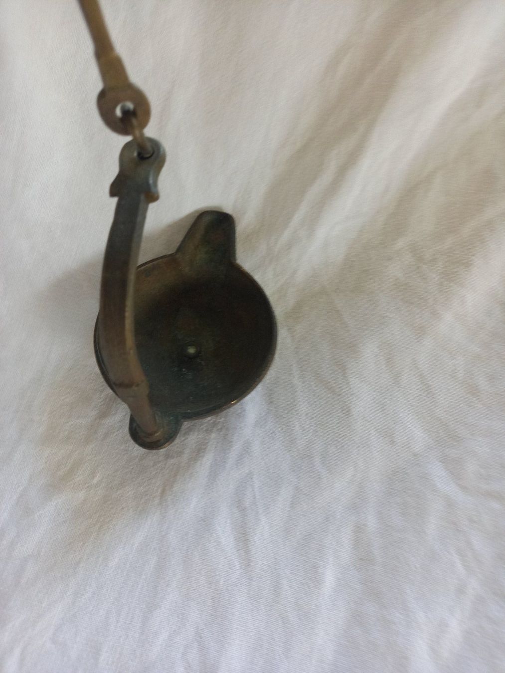 Lampade: Lampe à huile ancienne en laiton – Usato da Rossens FR venduto da Souris1 3