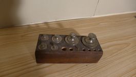 Antiker Gewichtsatz Waage Gewichte Holzbox Messgewichte