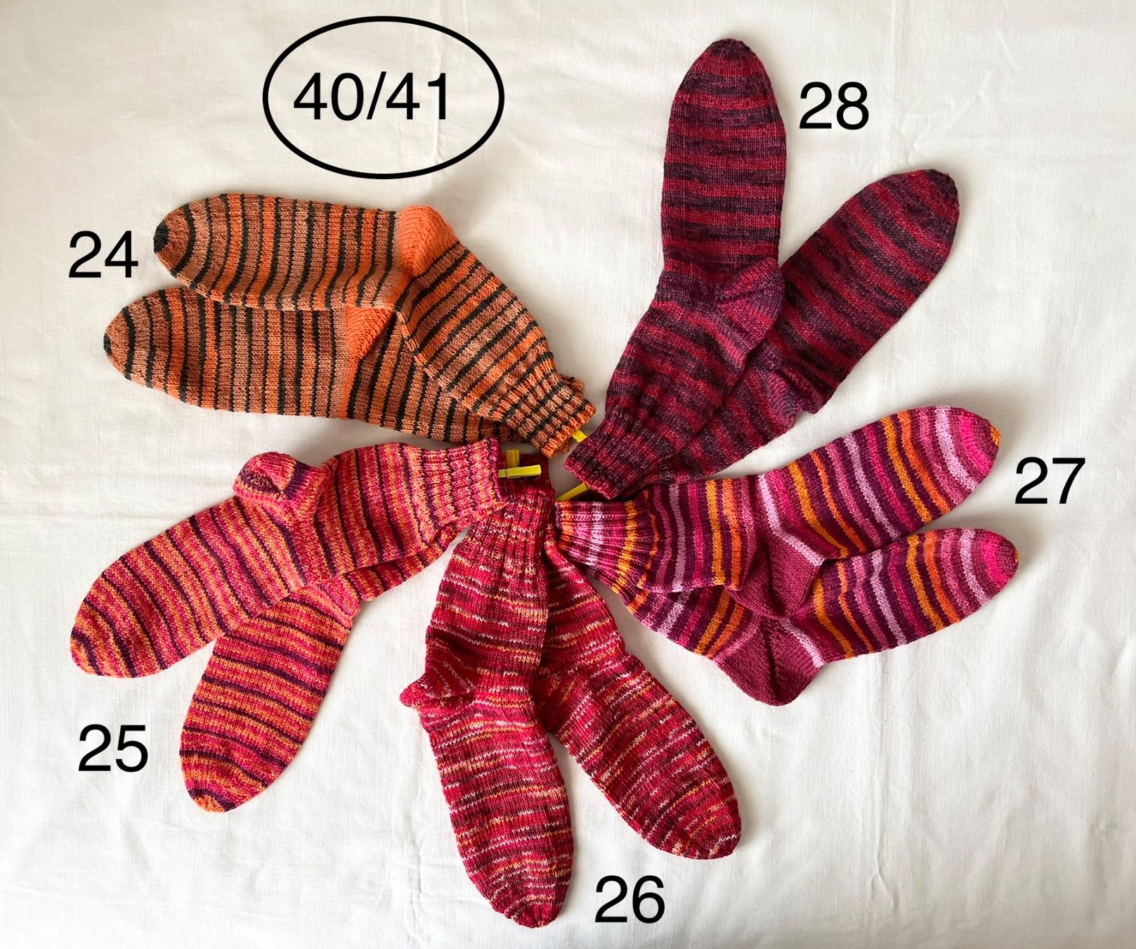 Socken: handgestrickte Wollsocken, 40/41 – Neu und originalverpackt aus Engelburg von rautibus