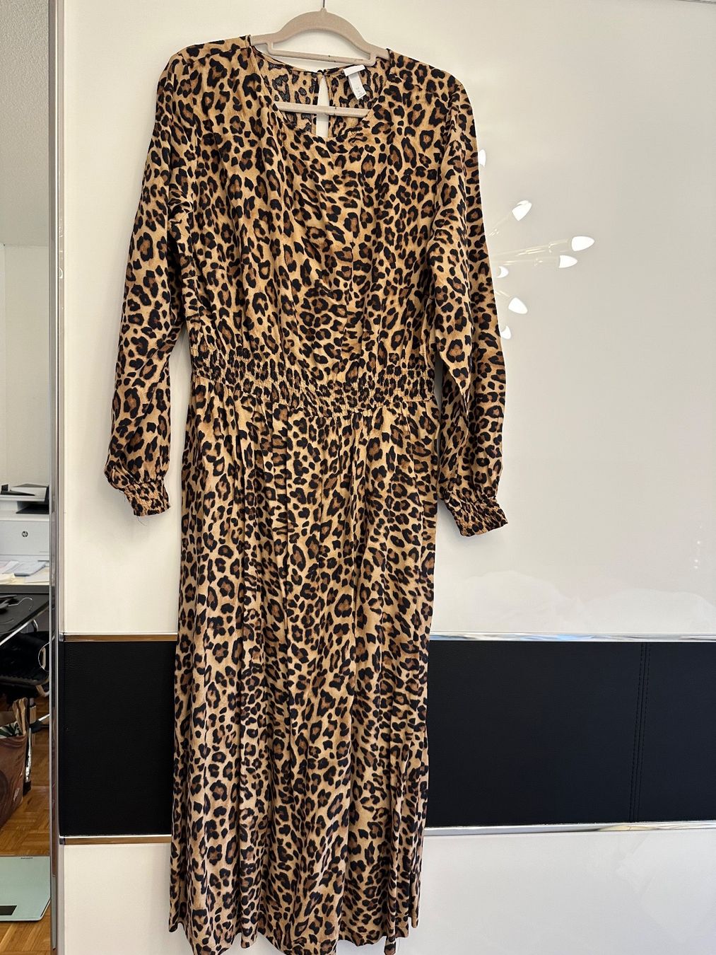 H&M Vestiti: Kleid von H&M Gr 44 – Usato da Volketswil venduto da Sina008 1