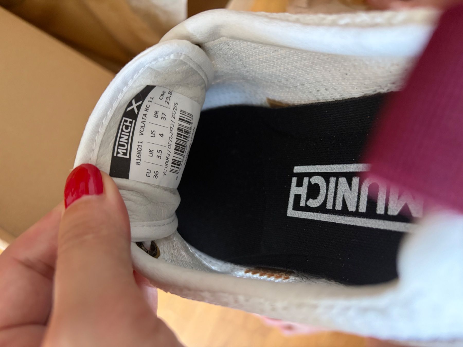 Scarpe da donna: Munich Summer Sneakers NEW size 36 – Nuovo e nell'imballaggio originale da Luzern venduto da AM2nd 7