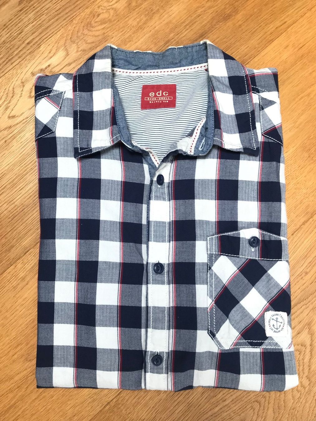 Esprit Camicie: Esprit Kurzarm Hemd – Usato da Ossingen venduto da Orelius