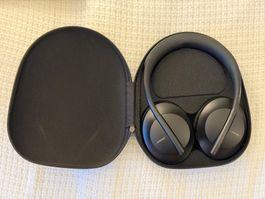 Bose NC700 Kopfhörer schwarz mit Hülle