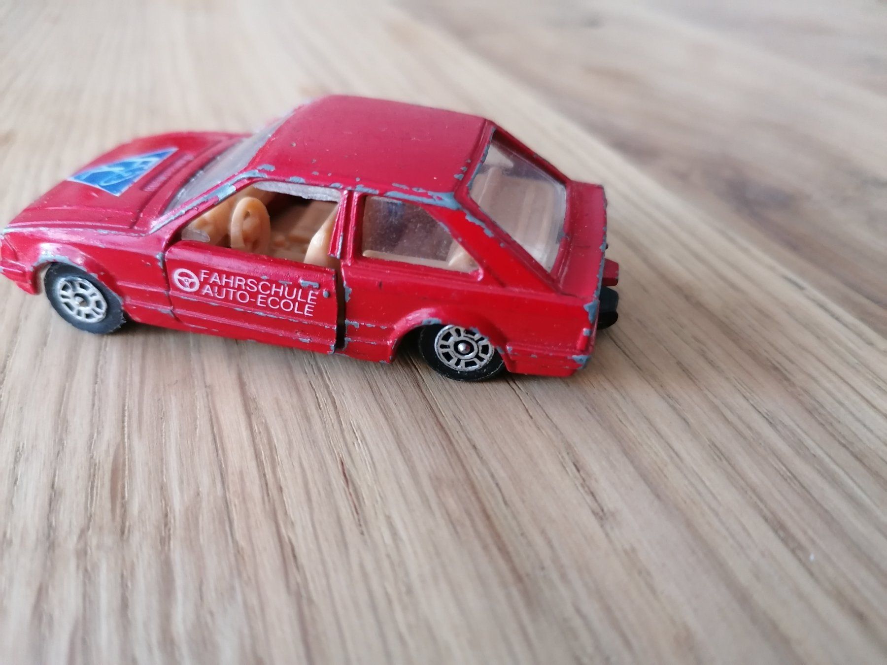 Corgi Toys Modellini d'auto: Corgi - Ford Escort - Fahrschule – Usato da Basel venduto da vintagecollector 3