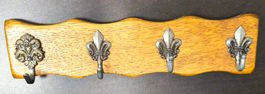 Holzgarderobe mit vier Haken, Vintage Stil, Top Zustand