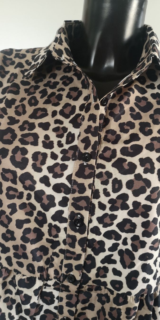 Robes: schönes Leopard Kleid NEU  – Neuf avec emballage d'origine à Widnau par Schurlibua 4