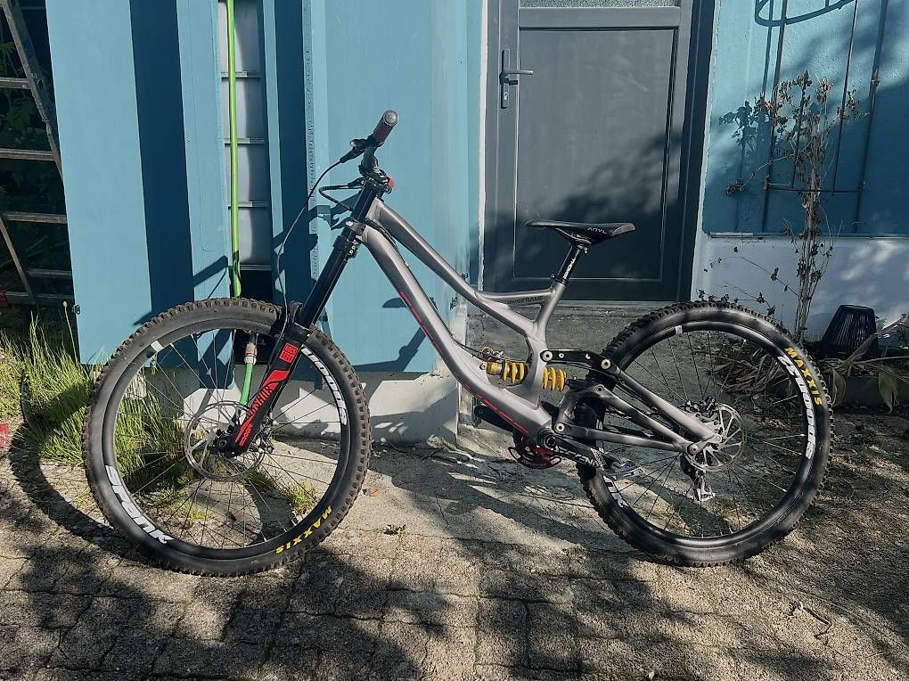 Velos: Vélo de descente DH Spe démo 8  – Gebraucht aus Cernier von mor_tqv2 1