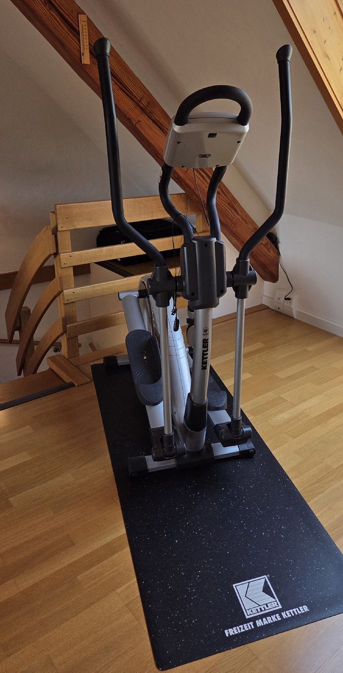 Kettler Hometrainer: Kettler Hometrainer, Crosstrainer Ergometer CTR2 – Gebraucht aus Klingnau von Groofty69 1