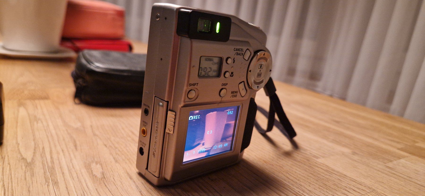 Leica Fotocamera: Leica Digitalkamera mit Zubehör! – Usato da Zürich venduto da Lina049 7