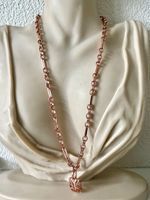 Roségoldene Gliederkette mit ziseliertem Anhänger 60cm