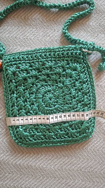 Borse da donna: Sac bandoulière en crochet  – Usato da Sion venduto da fre_cyc2 2