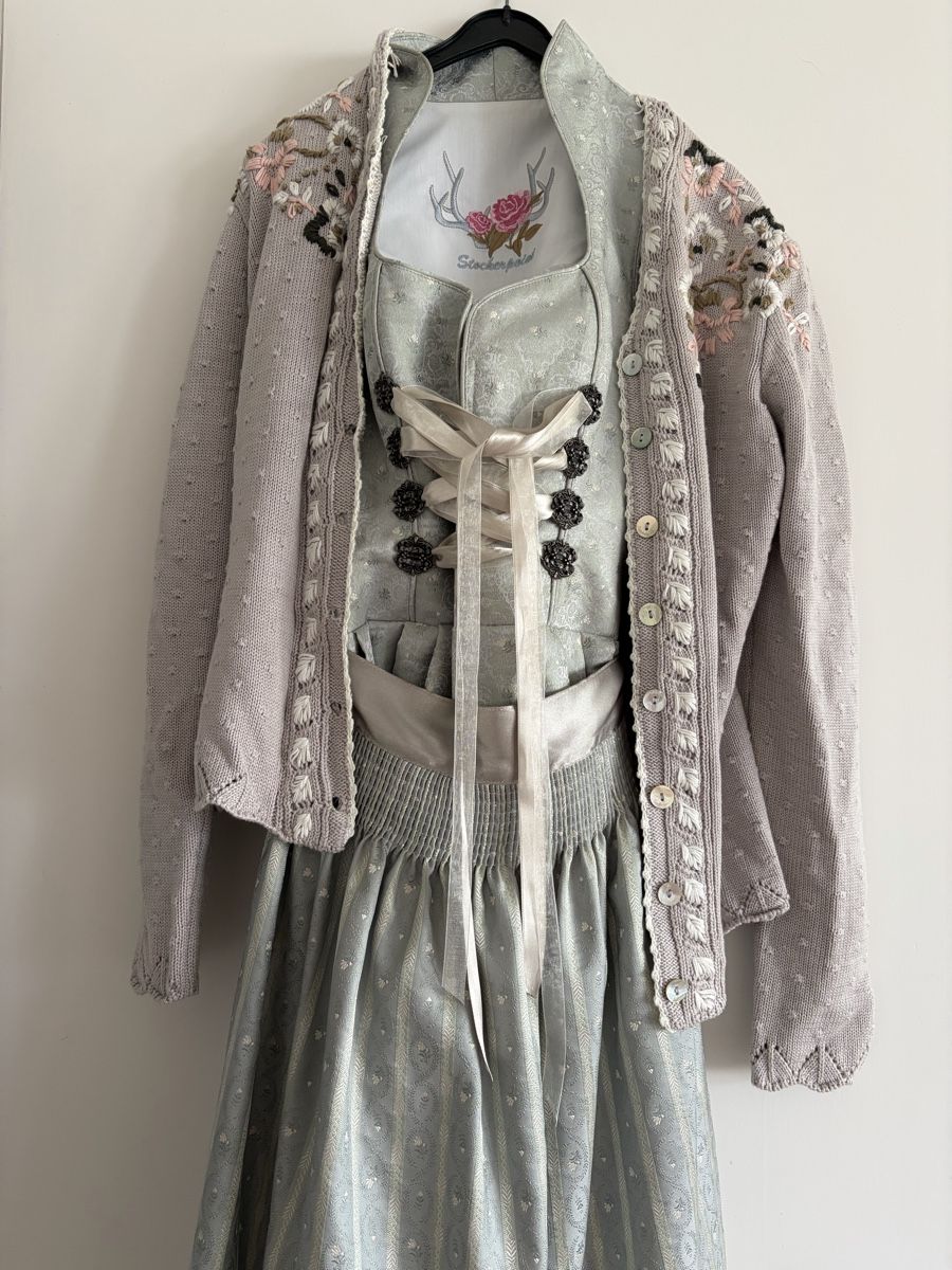 Kleider: Stockerpoint Dirndl Damen Grösse 34  – Neu (gemäss Beschreibung) aus Lenzburg von Nygirllou