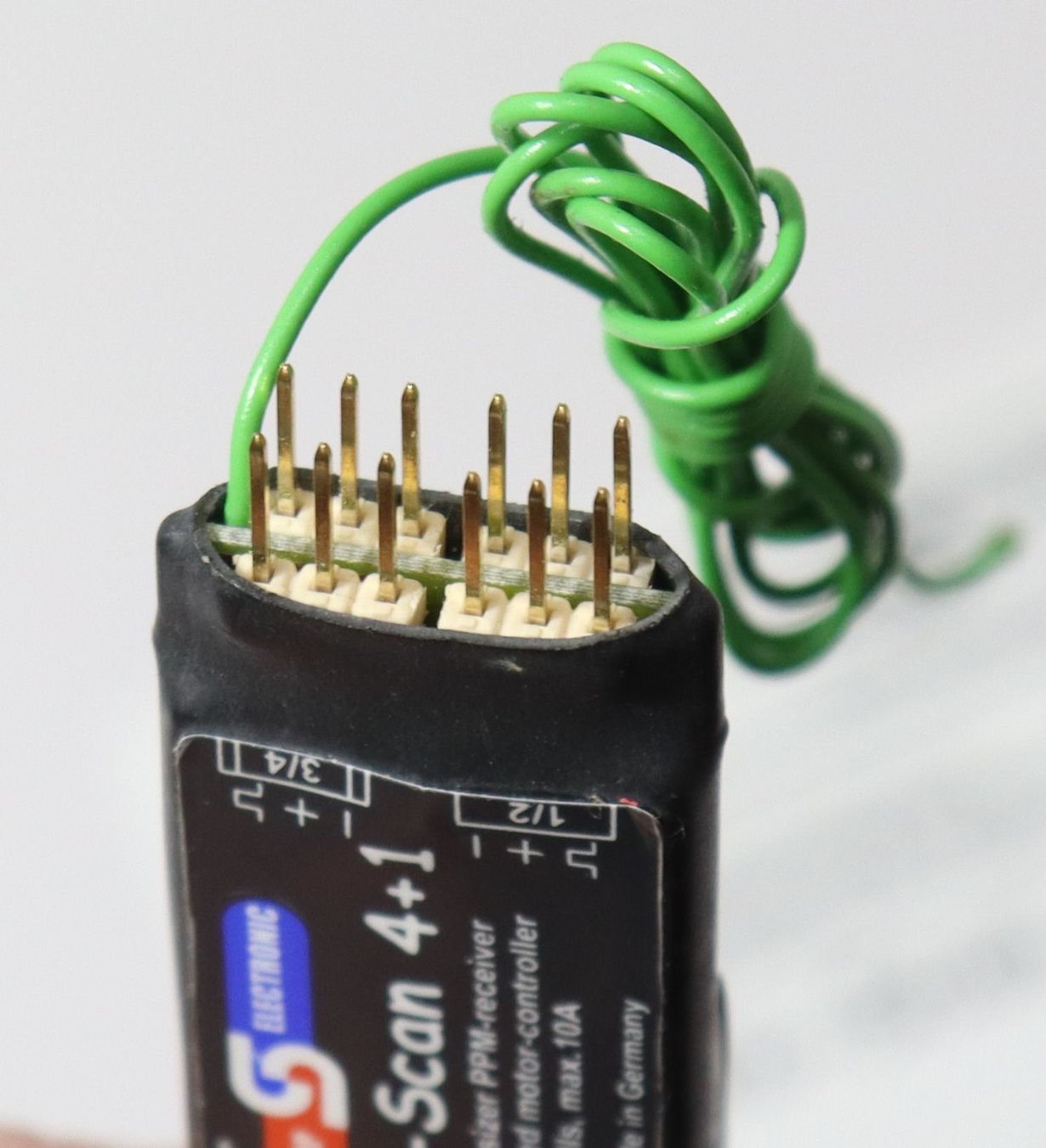 Simprop Modellismo RC: Simprop Micro-Scan 4+1 40MHz Synthesizer Empfänger 10A ESC – Usato da Frick venduto da volvo850driver 3