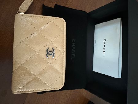Neue Chanel Zippy Full Set caviar beige