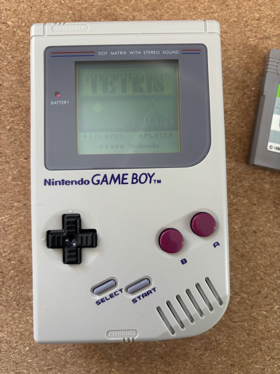 Original Nintendo Gameboy DMG01 + 4x Spiele !!TOP!! (Gebraucht) in ...