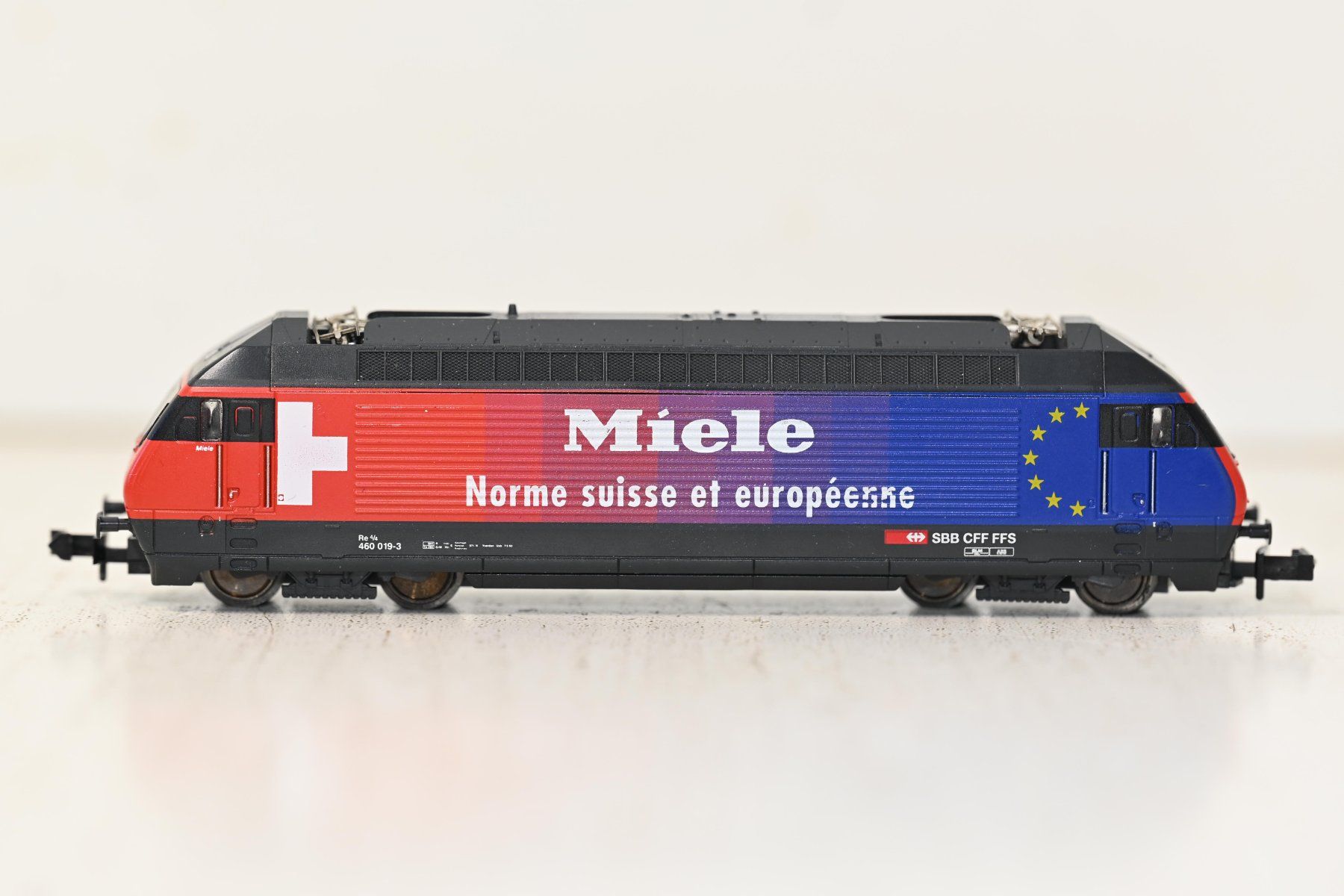 Trix Modellini di ferrovie: Re 460 Miele Trix Spur N mit OVP – Usato da Laupen ZH venduto da Zmoewe 5