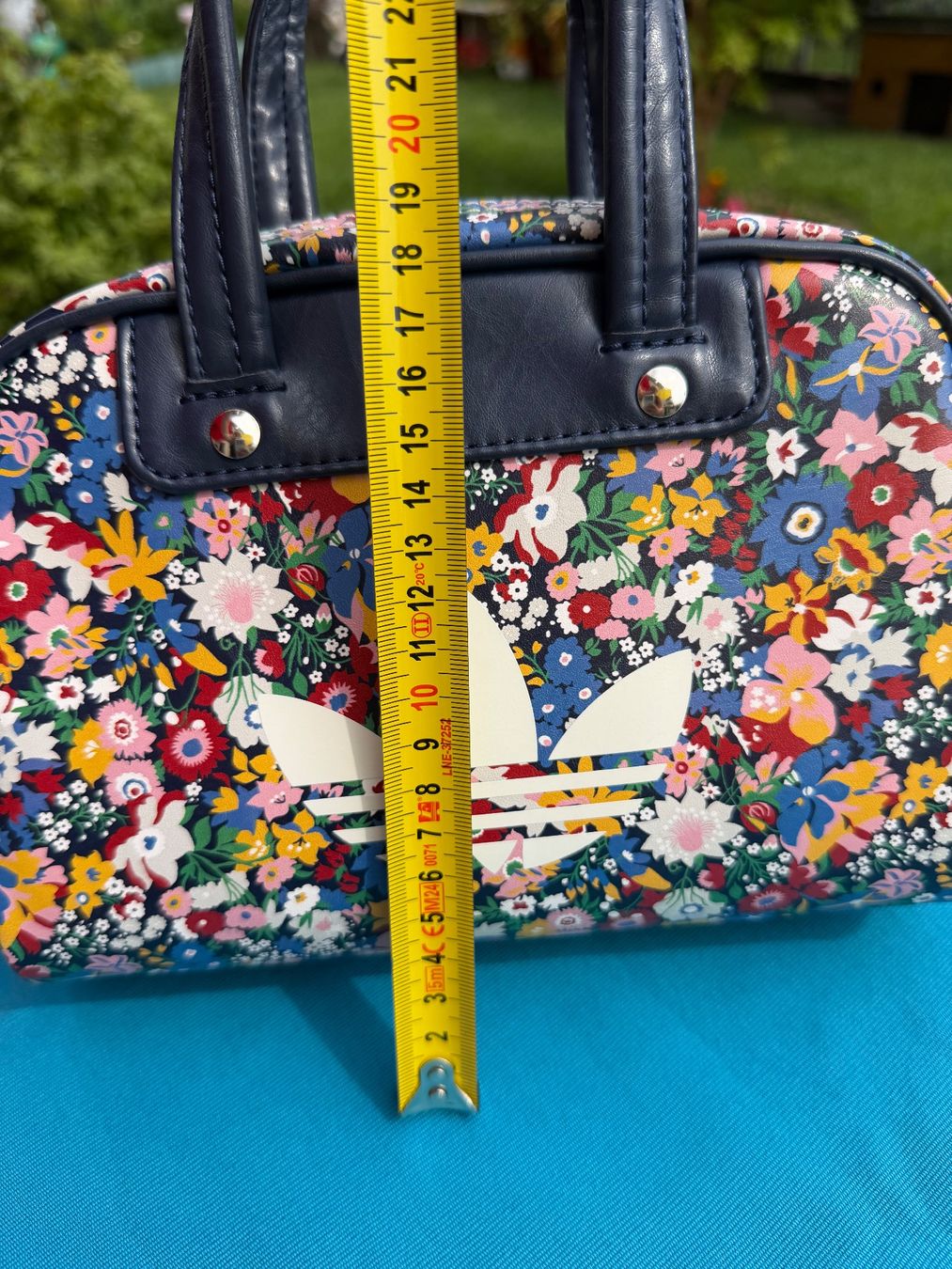 Borse da donna: Adidas Handtasche ab fr. 1.00 – Usato da Cugnasco venduto da tizianaq 3