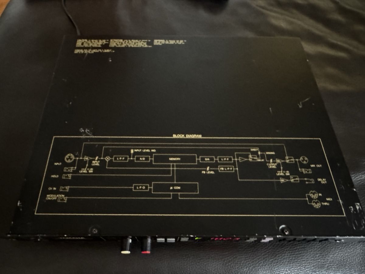 Yamaha Strumenti musicali: Yamaha D1500 - Top Delay! – Usato da Zürich venduto da 1cut2 4