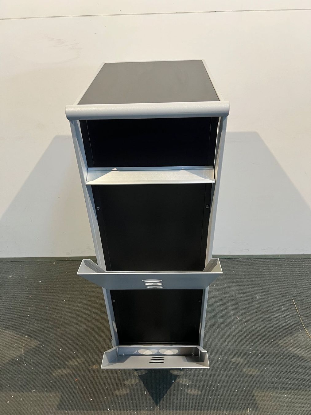 Eléments de bureau: 035 DENZ D3 Rollcaddy / Rollcontainer – D'occasion à Wangen an der Aare par TBYN 6