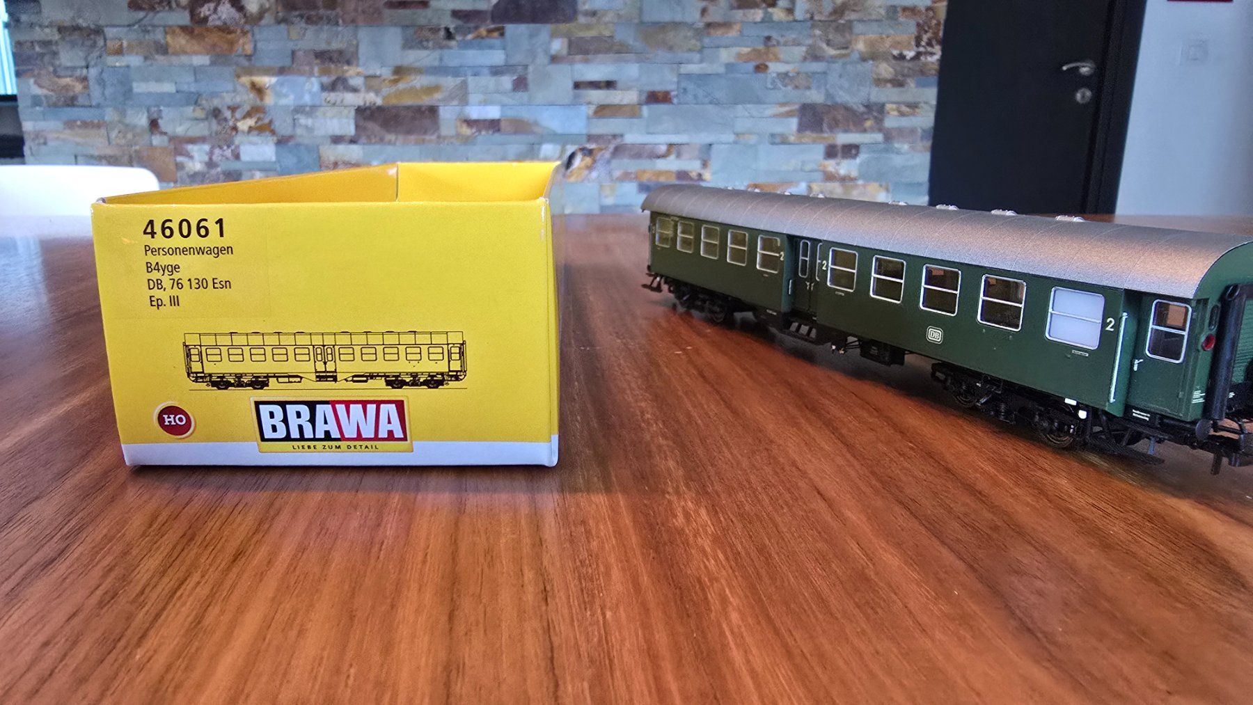 Brawa Modelleisenbahnen: LOT DE 4 WAGONS - BRAWA – Neu und originalverpackt aus Collonge-Bellerive von Tokyo2020 8