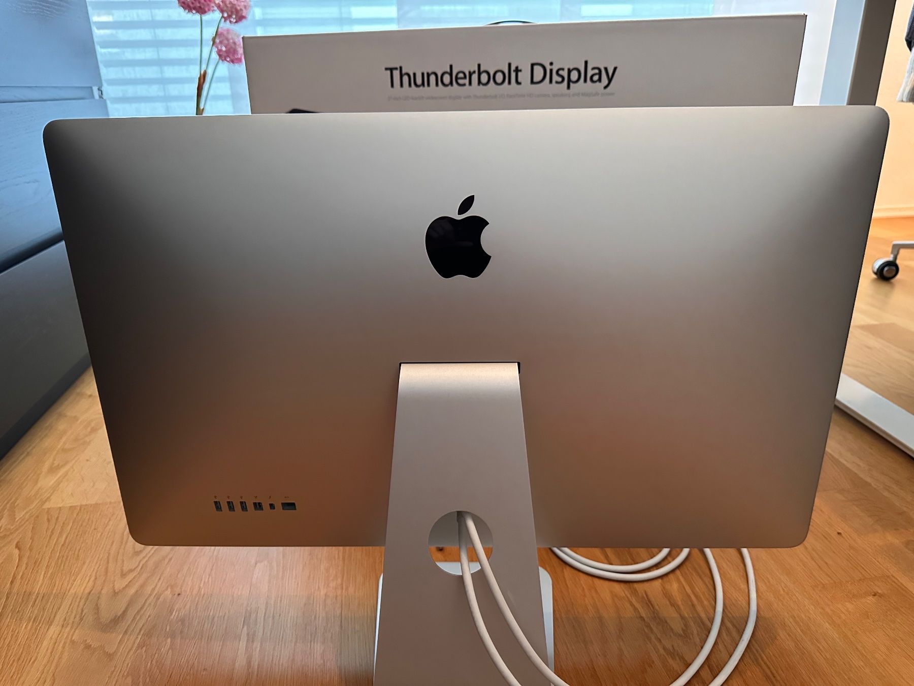 Apple Monitore: Apple Thunderbolt Display, A1407, 27”, OVP, Top Zustand! – Gebraucht aus Bremgarten b. Bern von I_e_be_t 4