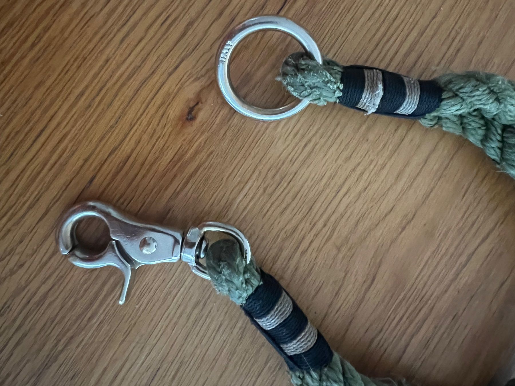 Guinzagli & Collari: Hundehalsband von "Styleash" olive 46cm – Usato da Lufingen venduto da bombolulu 3