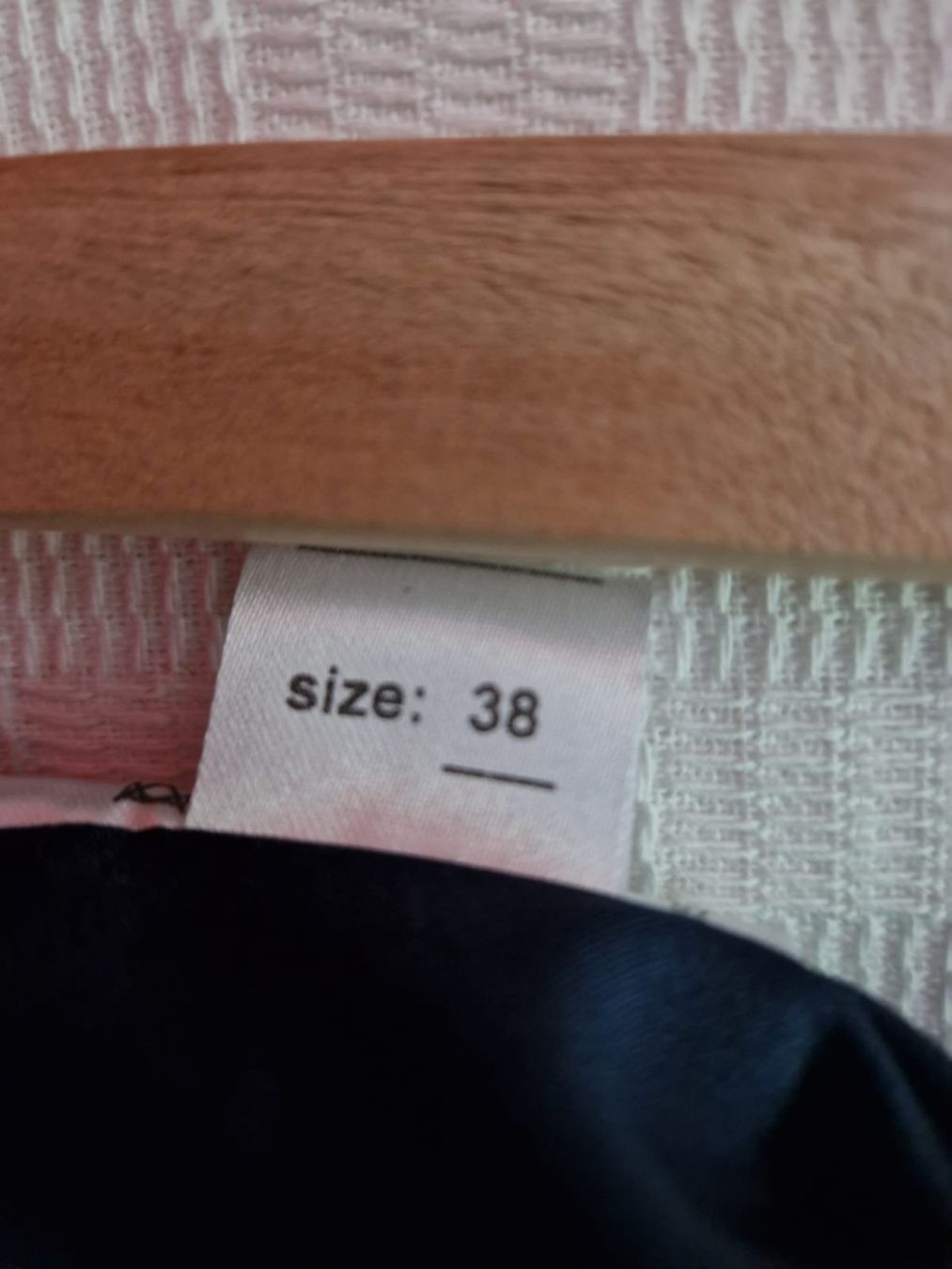 Vestiti: Langes Kleid von Rosera – Usato da Schnottwil venduto da jb_39 2