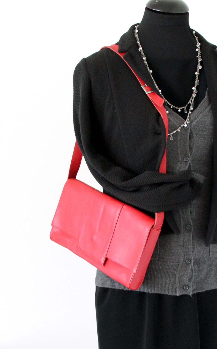 Borse da donna: Arche Ledertasche - rote Handtasche - Shoulder Bag - Clutch – Usato da Merlischachen venduto da sammlerstueck 4