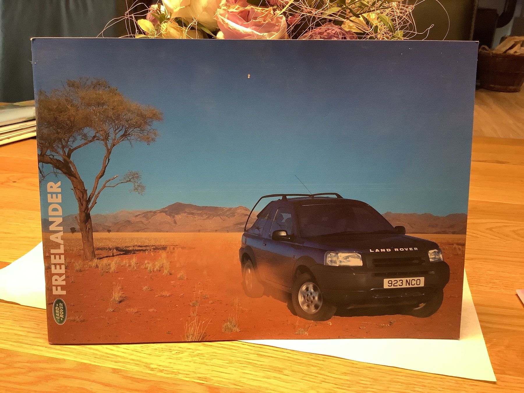 Land Rover Documenti: Prospekte Land Rover – Usato da Amsoldingen venduto da Uelk 1
