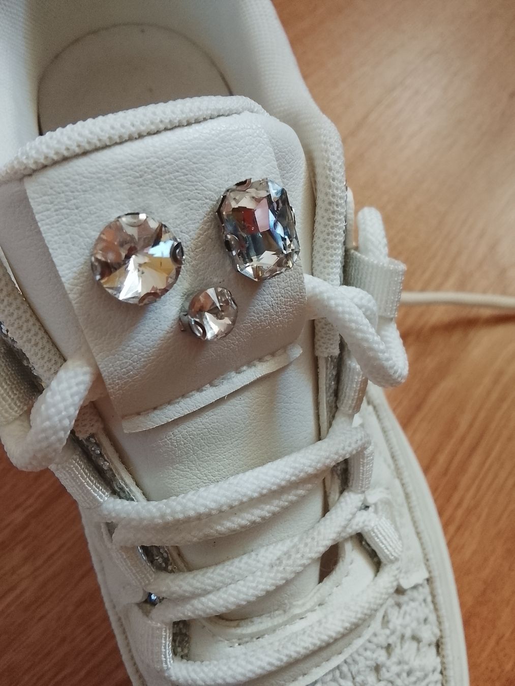 Scarpe da donna: Baskets montantes femme  – Nuovo (secondo la descrizione) da Couvet venduto da fat_kyl7 3