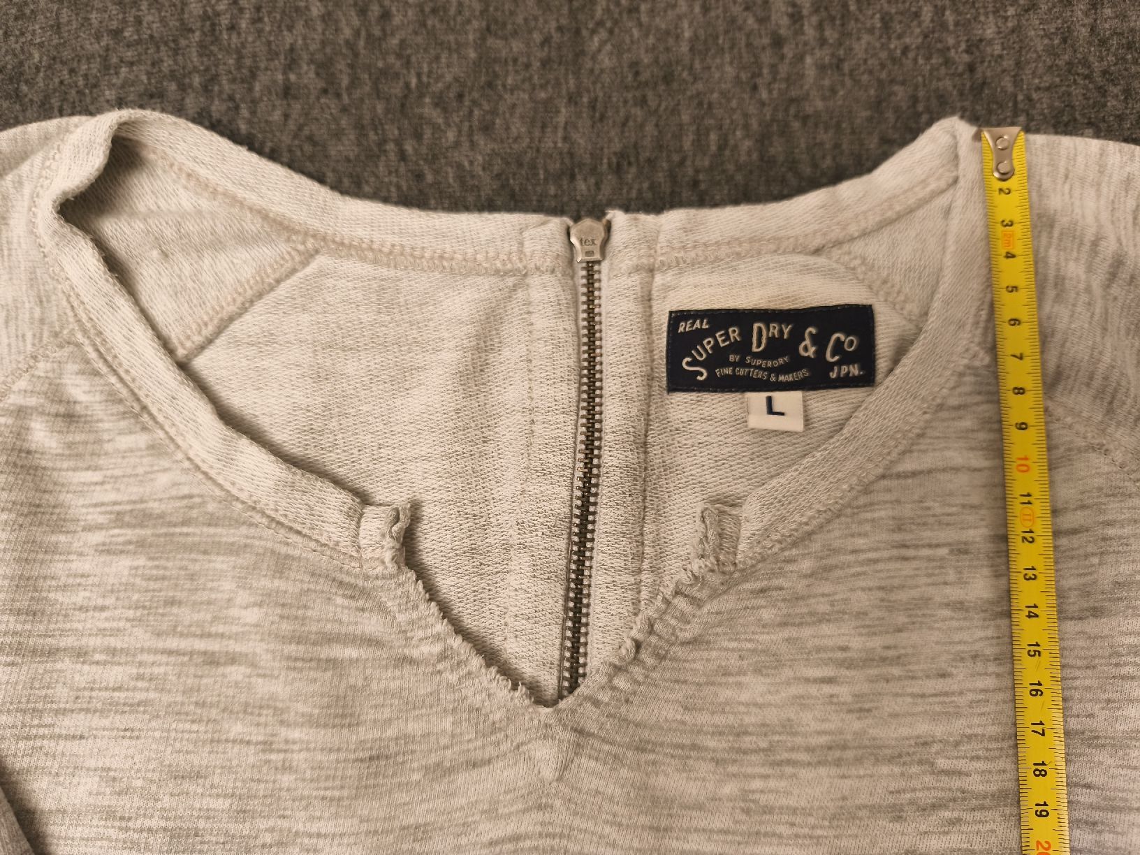Superdry Maglioni & Felpe: Superdry, pull femme, taille L, gris clair, coton doux – Usato da Genève venduto da lnicoGE 3