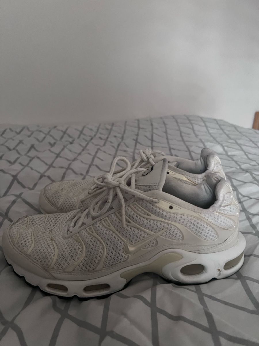 Nike Scarpe da uomo: Nike TN‘s Sneaker weiss – Usato da Eiken venduto da Lera.24