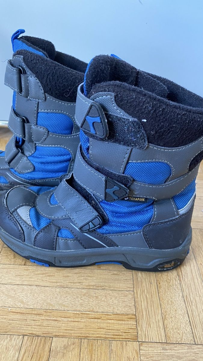 Jack Wolfskin Scarpe per ragazzi: Winterstiefel Jack Wolfskin Gr. 33 – Usato da Urdorf venduto da Resumasa 1